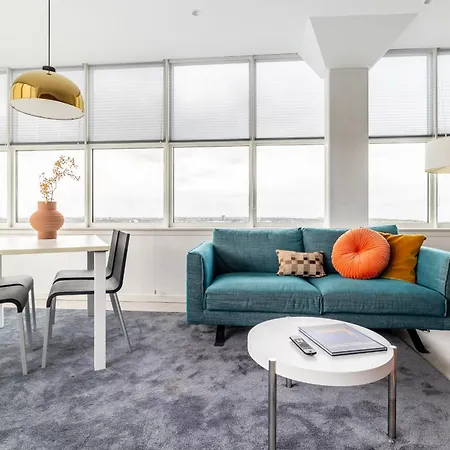 Bizstay Toren Oud Appartement *