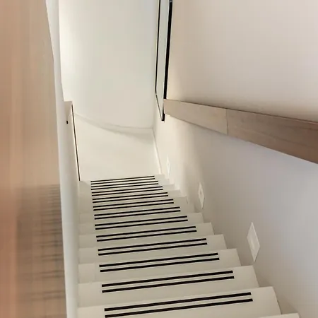 Bizstay Toren Oud * لاهاي